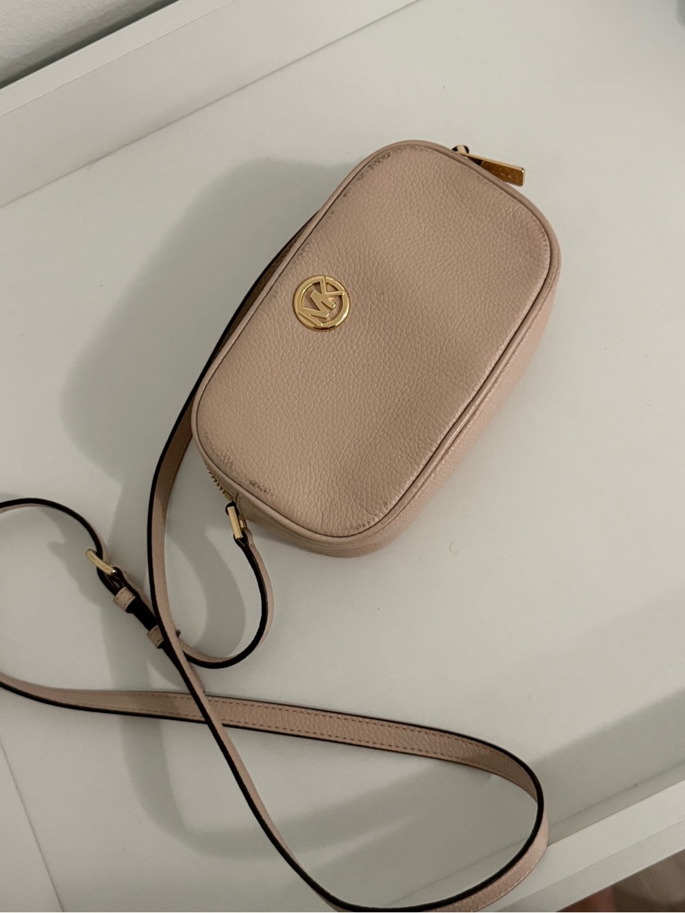Michael Kors Leather Crossbody in Light Pink with Gold Logo